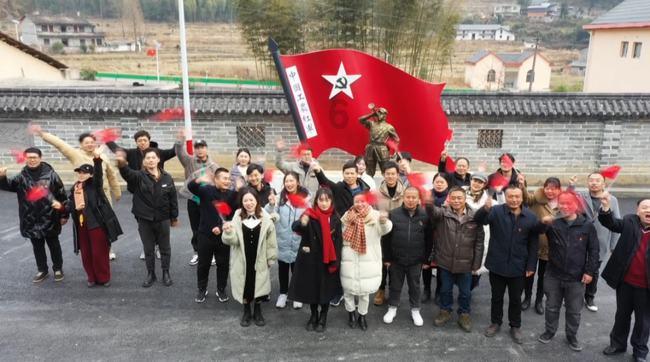 艾玛的时尚装