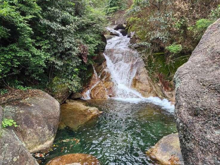 西藏水资源(01115.HK)每手买卖单位更改为10,000股股份